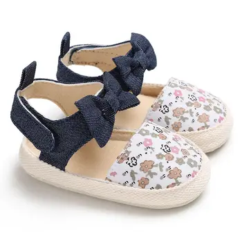 Floral Infantil Sapatos de Bebê Meninas Bowknot antiderrapante Macio, Sola de Calçados Ocos Prewalker Sapatos para a Criança Sapatos de Bebê 0-18 Meses
